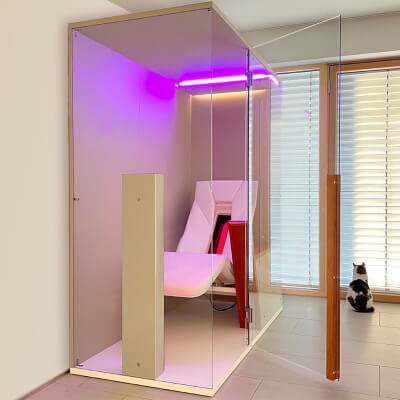 Одноместная инфракрасная кабина b-intense ZEN Lounge 1